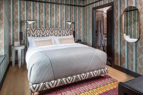 San Francisco Proper Hotel, a Member of Design Hotels Image