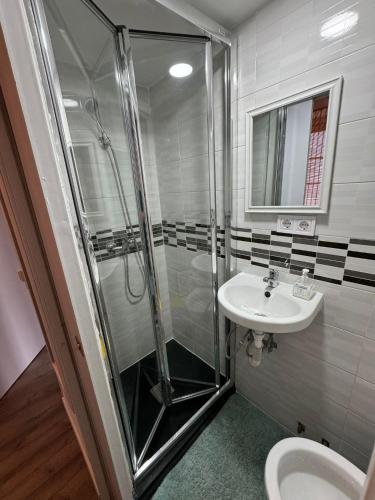 Alanta Apartments