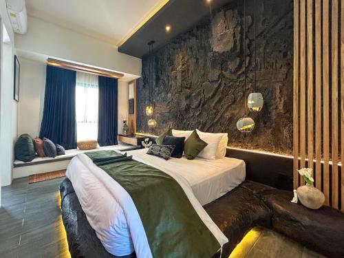 Postel nebo postele na pokoji v ubytování Landmark Villas