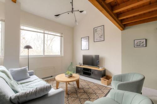 Photo de la galerie de l'établissement Loft avec mezzanine au coeur du 3ème, Lyon, à Lyon
