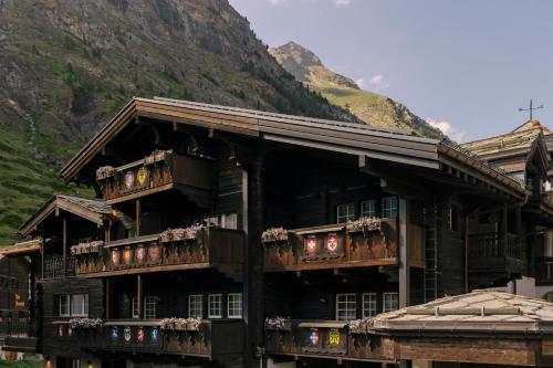 SCHLOSS Zermatt - CBD & Adaptogenic Spa and Sport Hotel photo 2