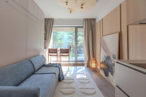 Η κουζίνα ή μικρή κουζίνα στο Luxury studio in pinewood 3min walk to sea