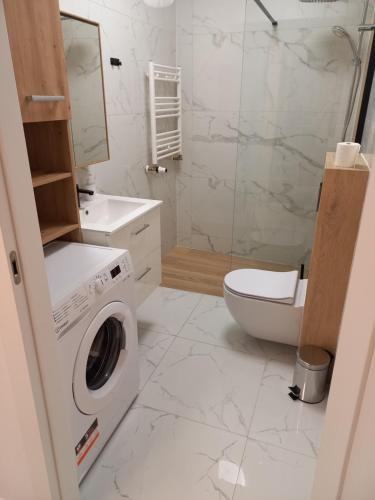 Bilik mandi di Tauzen Apartaments 18
