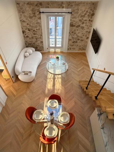 Luxueux duplex au coeur du Vieil Antibes