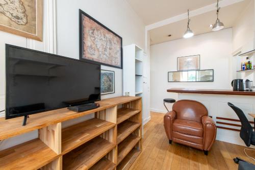 Photo de la galerie de l'établissement Pereire-Cosy appartement Porte Maillot Palais des Congrès, à Paris