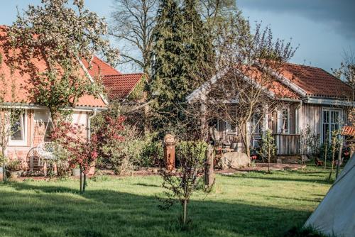 Κήπος έξω από το Ferienhaus mit Flair in der Lüneburger Heide