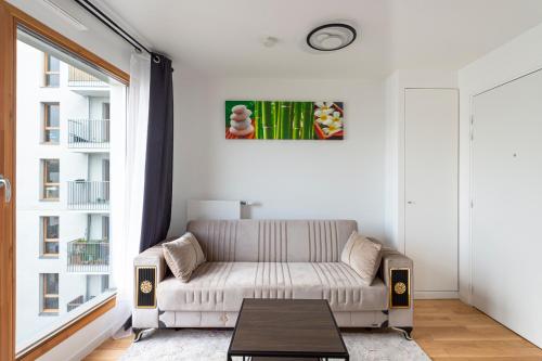 Studio Privé cosy Paris 19e la Villette
