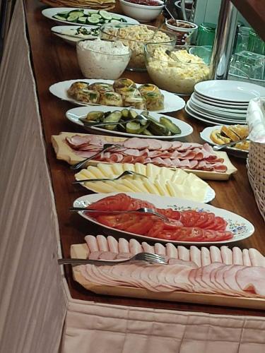 Jídlo v ubytování v soukromí nebo okolí