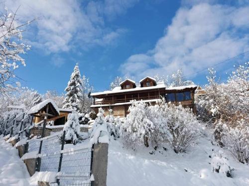 Foto Planinska kuća HIL - Bjelašnica 6