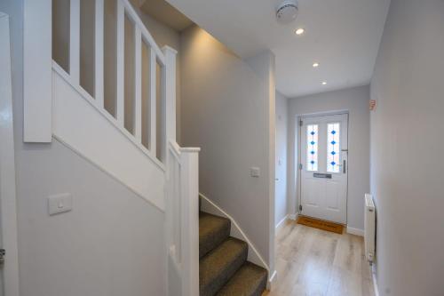 Dings House With FREE Parking In Super Central South West City Location By STAE-Homes photo 28