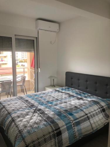 Llit o llits en una habitació de Apartment Radoncic