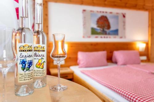 Postel nebo postele na pokoji v ubytování Seetalhof