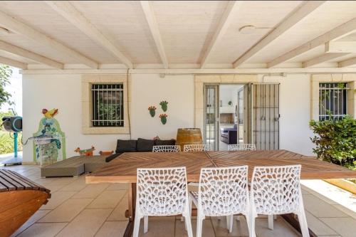 A seating area at Casa Relax, comfortable Villa with Sauna and view