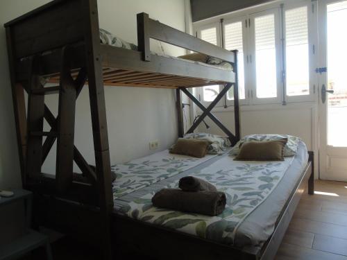 Penthouse Alvarez photo 12