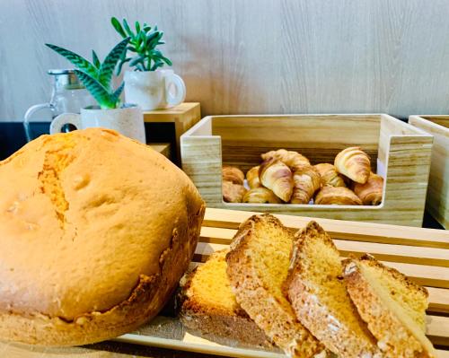 ホテルの敷地内または近くでの食事または食べ物