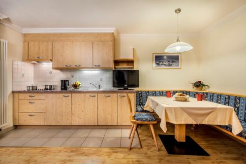 Η κουζίνα ή μικρή κουζίνα στο Residence Angelika