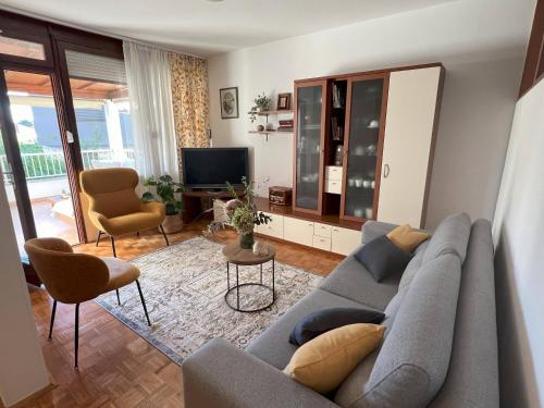 Apartment Melody
