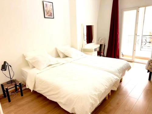 Bastillle two bedroom APT