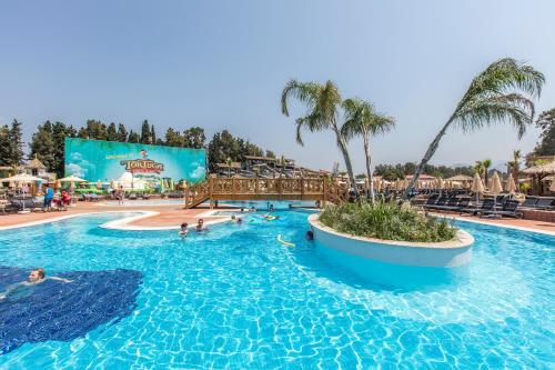 Бассейн в Atlantique Holiday Club или поблизости