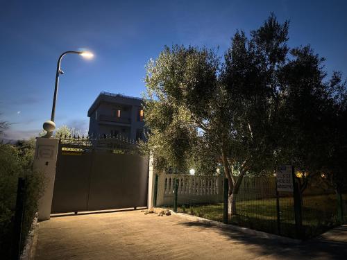 Imagen de la galería de KuneVain Guest House, en Lezhë