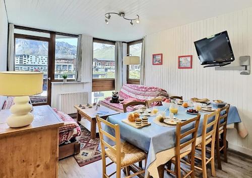 Résidence Les Roches Rouges A Ou B - Appartement agréable de 4 pièces pour 8 personnes à Tignes proche des commerces et des pistes dans le quartier du Lavachet MAE-1994