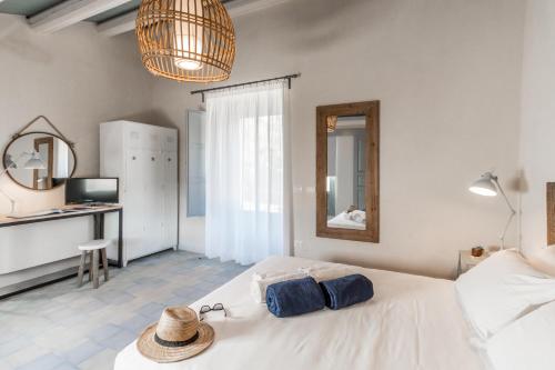 Apartamento de 2 niveles con 2 dormitorios y vistas al mar