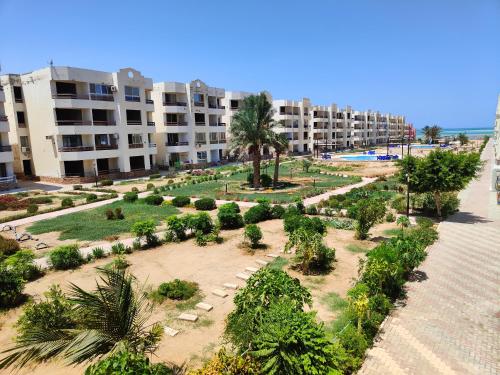 2bedroom apartment in Summer Land Beach Resort