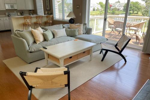 Μπαλκόνι ή βεράντα στο Spring Lake --- 38131 West Drive #726