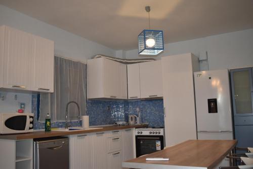 Island Apartment in Mykoniatika