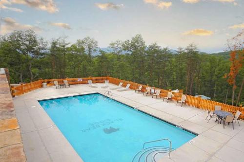 赛维尔维尔Awesome View, Pool, Hot Tub Game Room, Fireplace的相册照片