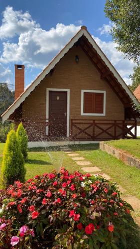 Taman di luar Pousada Recanto do Sauá - Monte Verde