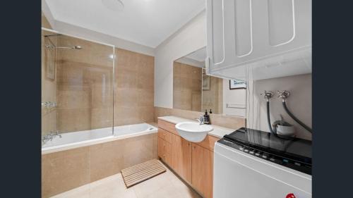 Koupelna v ubytování Peak 203A - Mt Buller Apartment in Prime Location