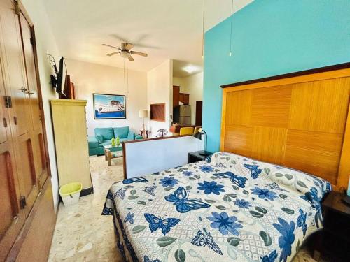 Voodi või voodid majutusasutuse Meson del capitan 1 depa en el centro! toas