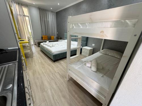 Gallery image of Deni Lalzi Bay Rooms in Durrës