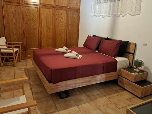 Gallery image of Vori`s blue door country house in Vóroi
