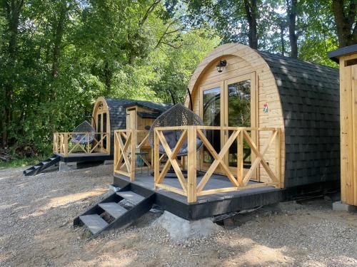 Fotografie z fotogalerie ubytování Gościn nad Drawą Glamping v destinaci Drawno