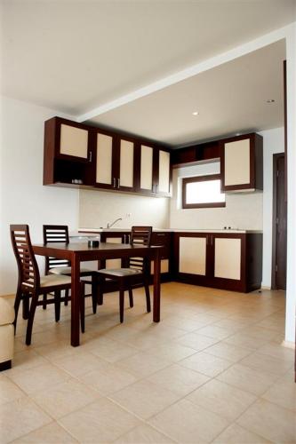 Apartments "Ofir" – Photos 4