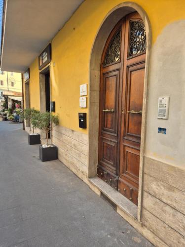 Η πρόσοψη ή η είσοδος του Casa Matteotti