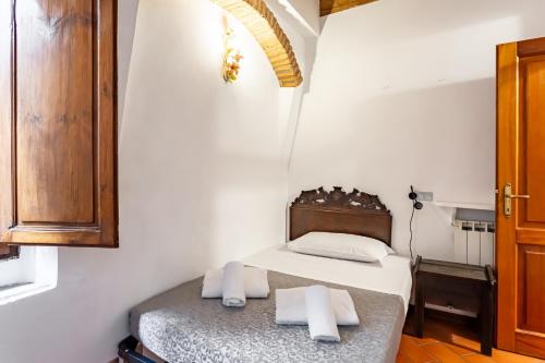GuestHost - Archi di San Frediano Lovely Apartment