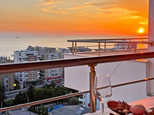 Apartment with sea view