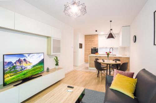 Kuchyň nebo kuchyňský kout v ubytování BoleslaviaApartments - Apartament Arte 5, parking free, EV, air conditioning