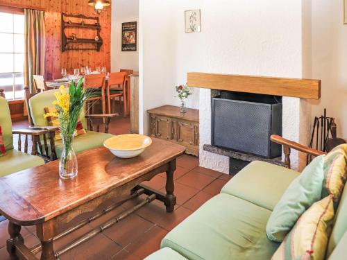 Chalet Hildegarde by Interhome