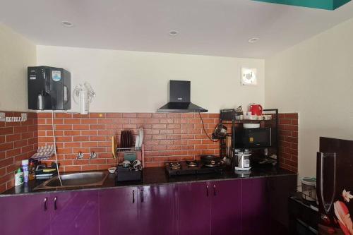 Dapur atau dapur kecil di Courtyard By Palm -3BKH Mini Farm House