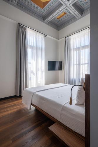 Bouquet Luxury Rooms Walk to Beach & Chania Old Town