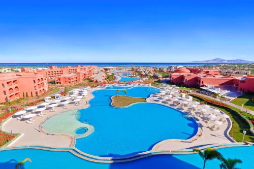 沙姆沙伊赫Pickalbatros Laguna Vista Aqua Park - 24 HRS All Inclusive的度假村的鸟瞰图