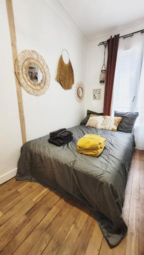 appartement familial refait à neuf centre Paris 20ème