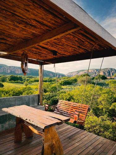 Landskap semula jadi dekat dengan lodge