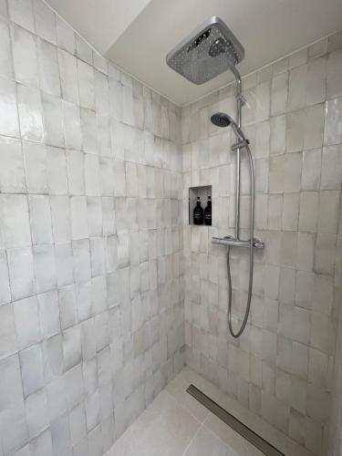 Gallery image of Villa D'ALBA guest house in Civenna