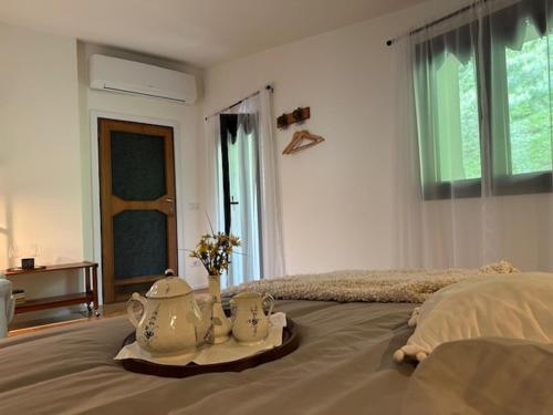 Gallery image of Villa D'ALBA guest house in Civenna