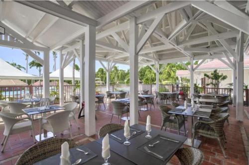 Restaurace v ubytování Martinique Ste Luce 2 Chambres 5' des plages